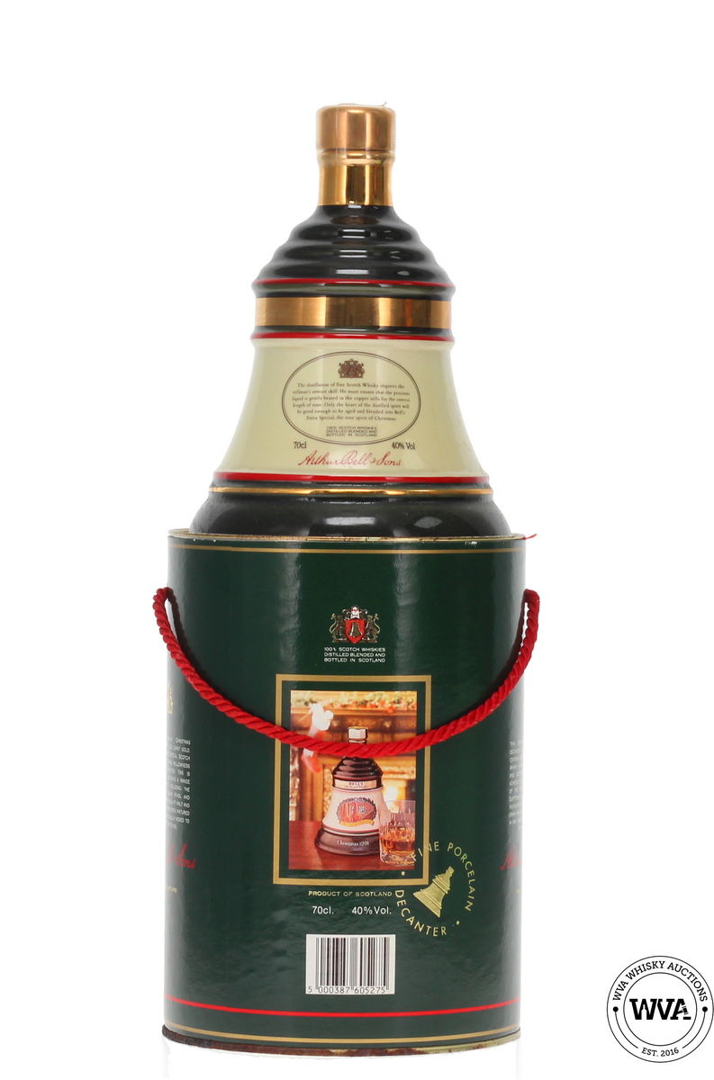 Bells Wade Decanter - Christmas 1991