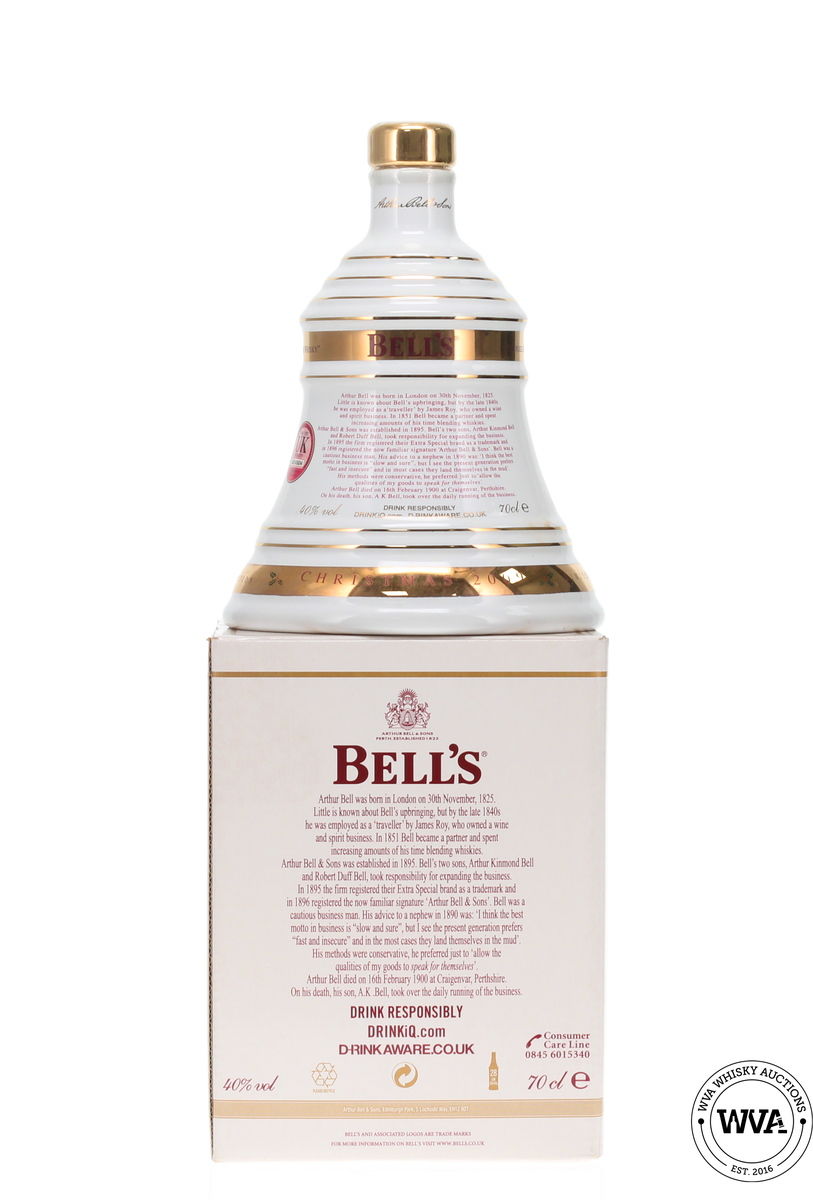 Bells Wade Decanter - Christmas 2009 Arthur Bell