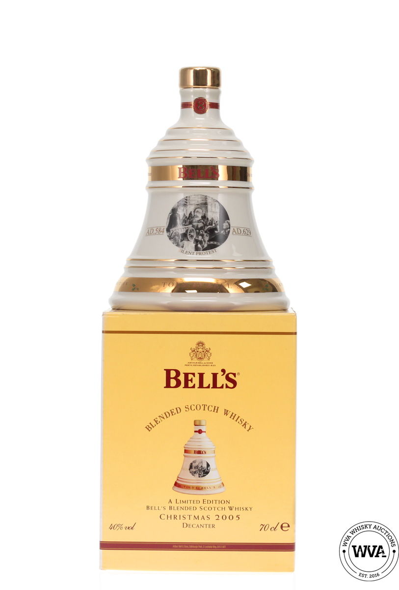 Bells Wade Decanter - Christmas 2005