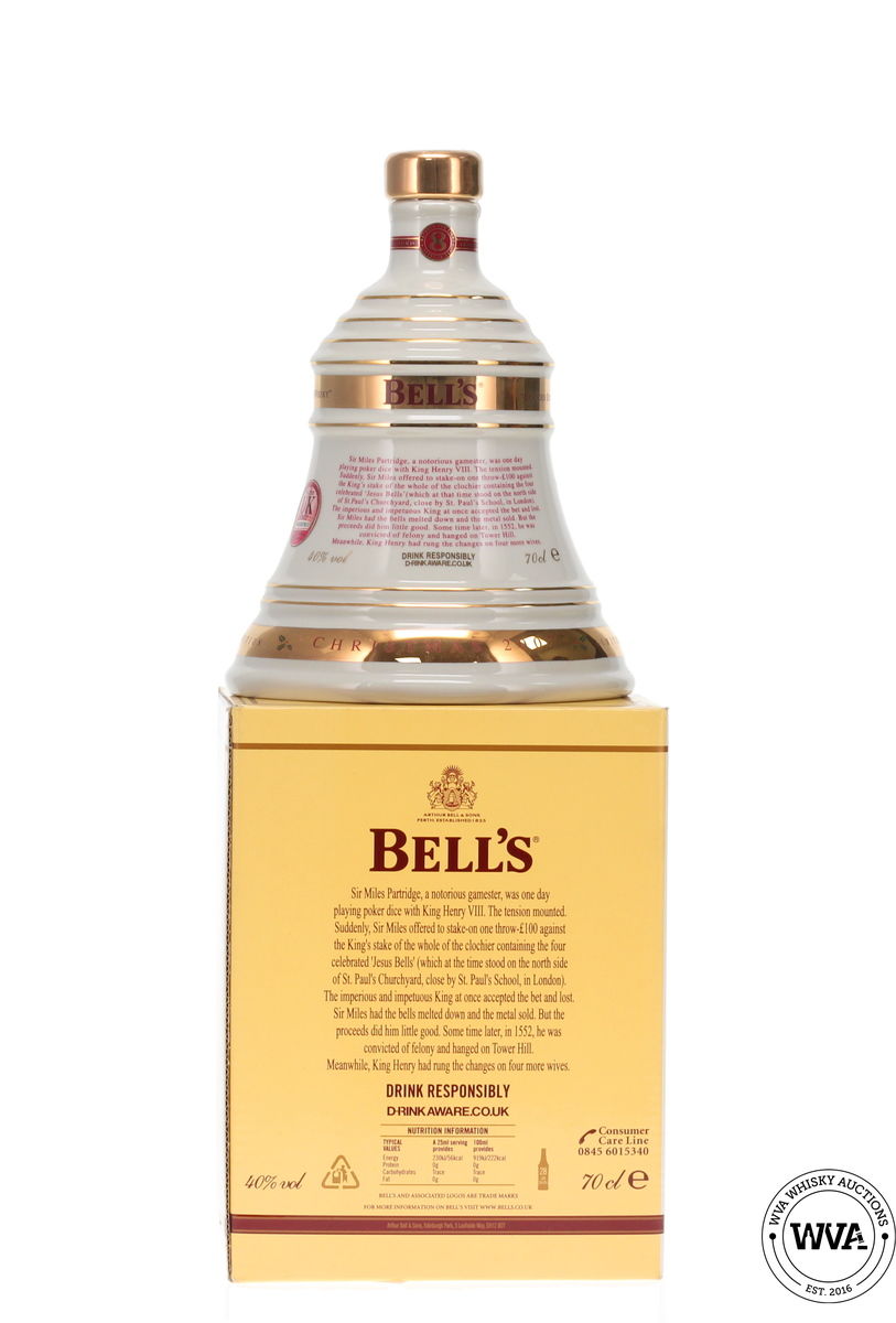 Bells Wade Decanter Christmas 2007 - Five Queens