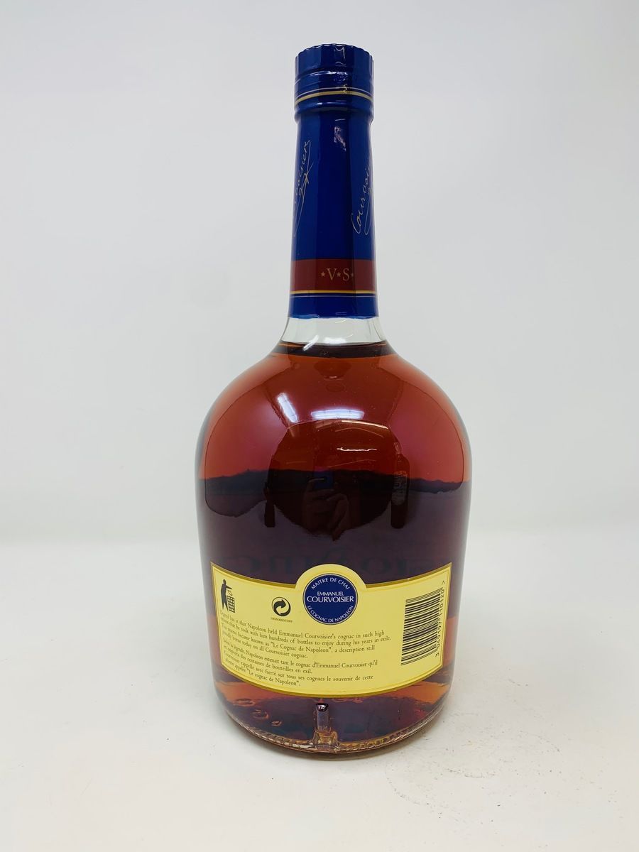 COURVOISIER COGNAC V.S 1.5LTR