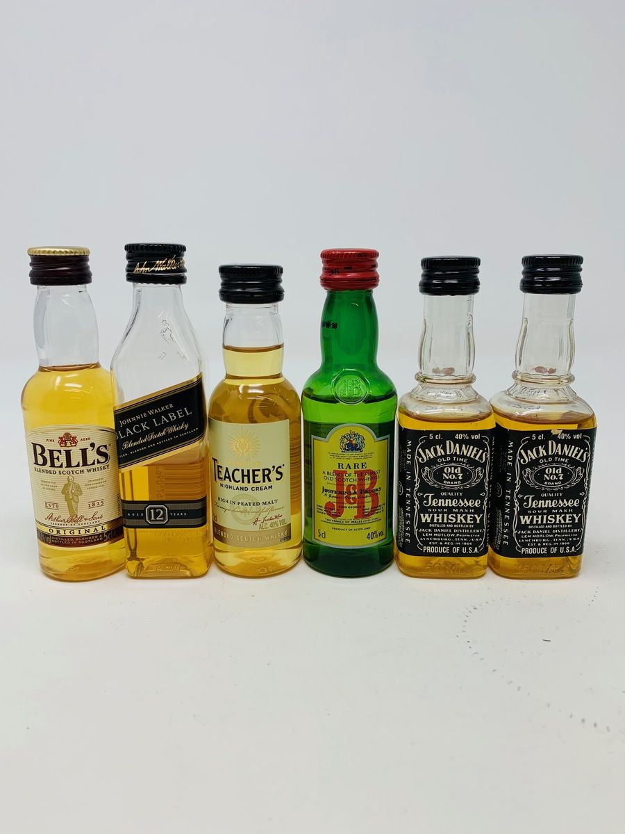 6 X ASSTD WHISKY MINIATURES (PLASTIC BOTTLES)